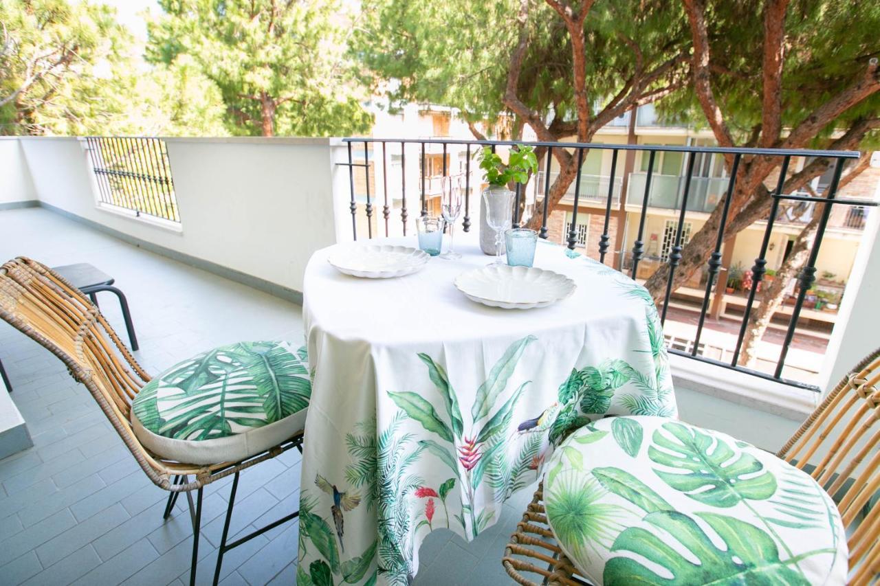 Residence Villa Dei Pini 里米尼 外观 照片