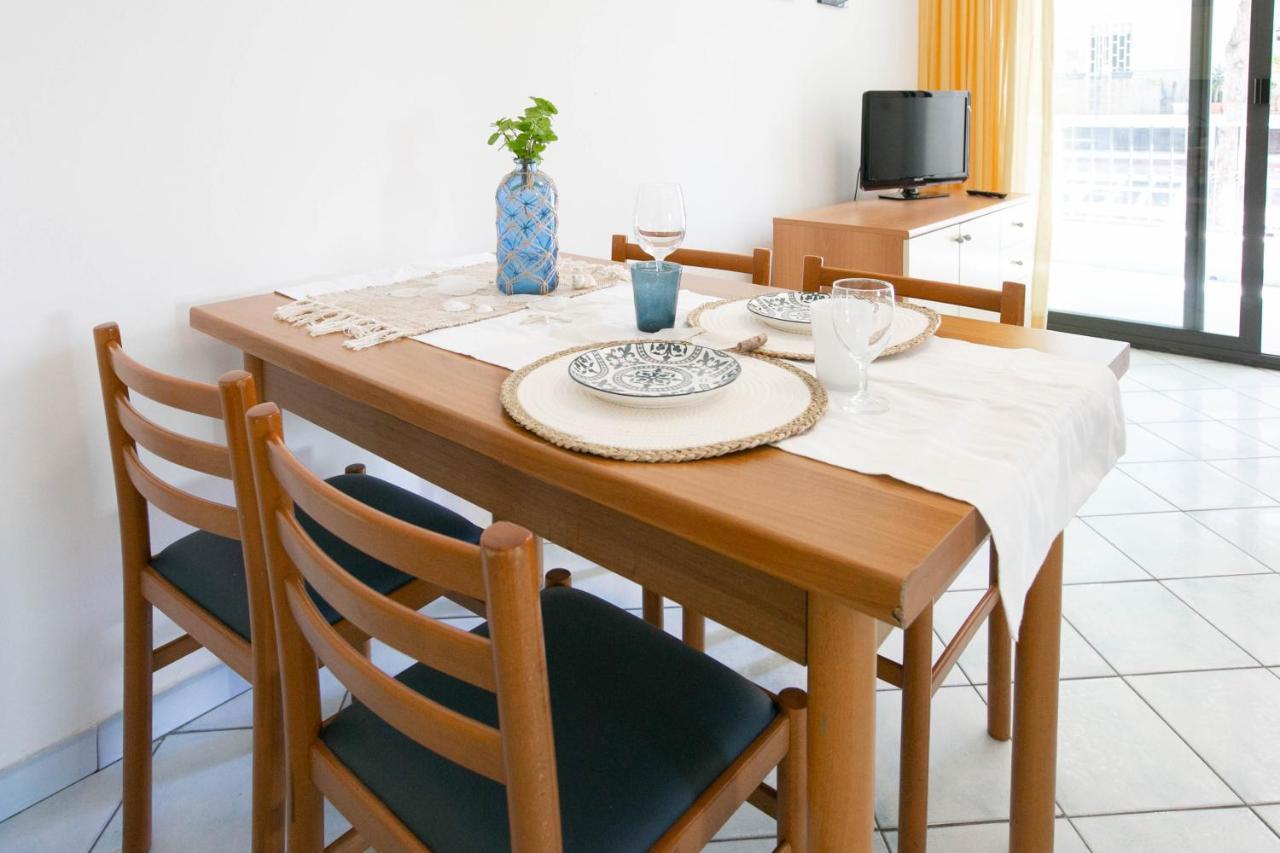 Residence Villa Dei Pini 里米尼 外观 照片