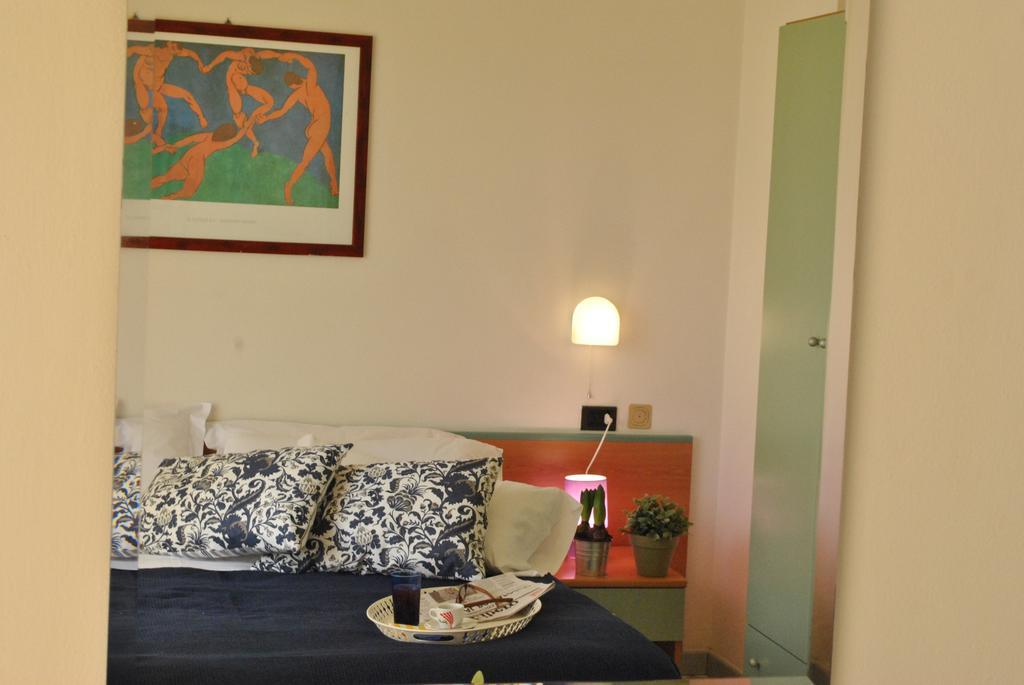 Residence Villa Dei Pini 里米尼 外观 照片